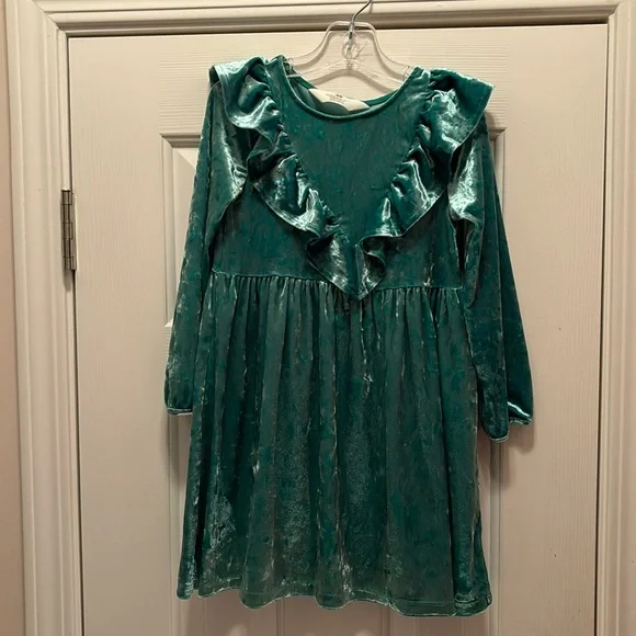 green velvet dress h&m Velvet Riley Dress w. Collar